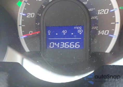 2010 Honda Fit Sport z USA, uszkodzony, nr VIN JHMGE8H63AS024482